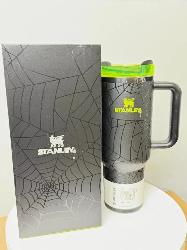 Stanley Halloween Web Glow H2.0 Quencher 40oz Tumbler – Limited Edition with Straw